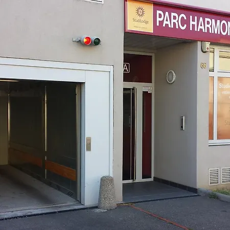 Hotel apartamentowy Parc Harmonie 2*