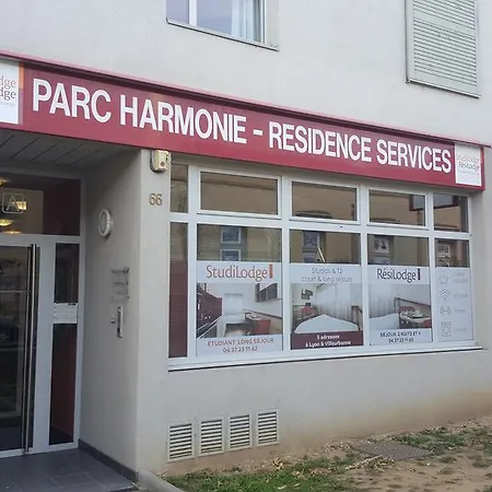 Parc Harmonie 아파트호텔 2*