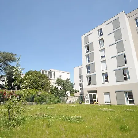 Parc Harmonie 2* Lyon